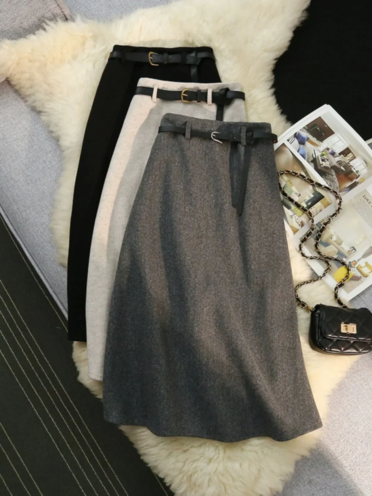 

Gray Woolen Skirt Women's Small Autumn and Winter 2024 Slimming Thickened Midi dress High Waist Umbrella Skirt A Word Skirt