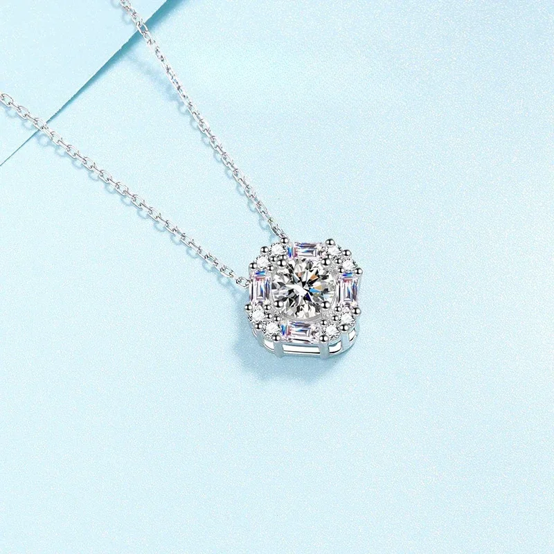 Luxury Square 1.62CT Moissanite Diamond Pendant Collarbone Chain Platinum Pt950 Necklace for Women Fine Jewelry Birthday Gift