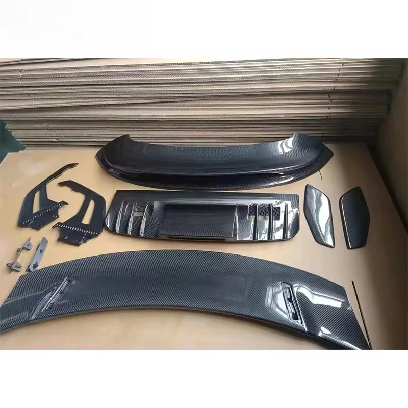 High Quality GT3 Style Dry Carbon Fiber Rear Spoiler Fit for 2018-2019 911 Carrera S Auto Upgrade Parts