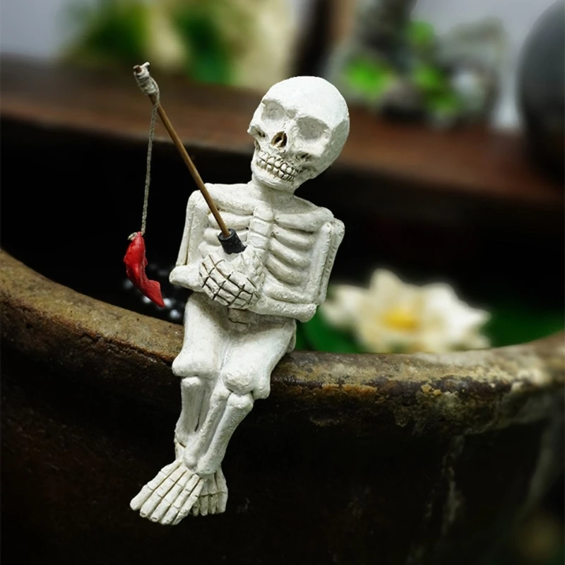 Funny Fishing Skeleton for Aquarium Glass Wall Decoration Landscaping Skeleton FishTank Cartoon Decors Statue Resins