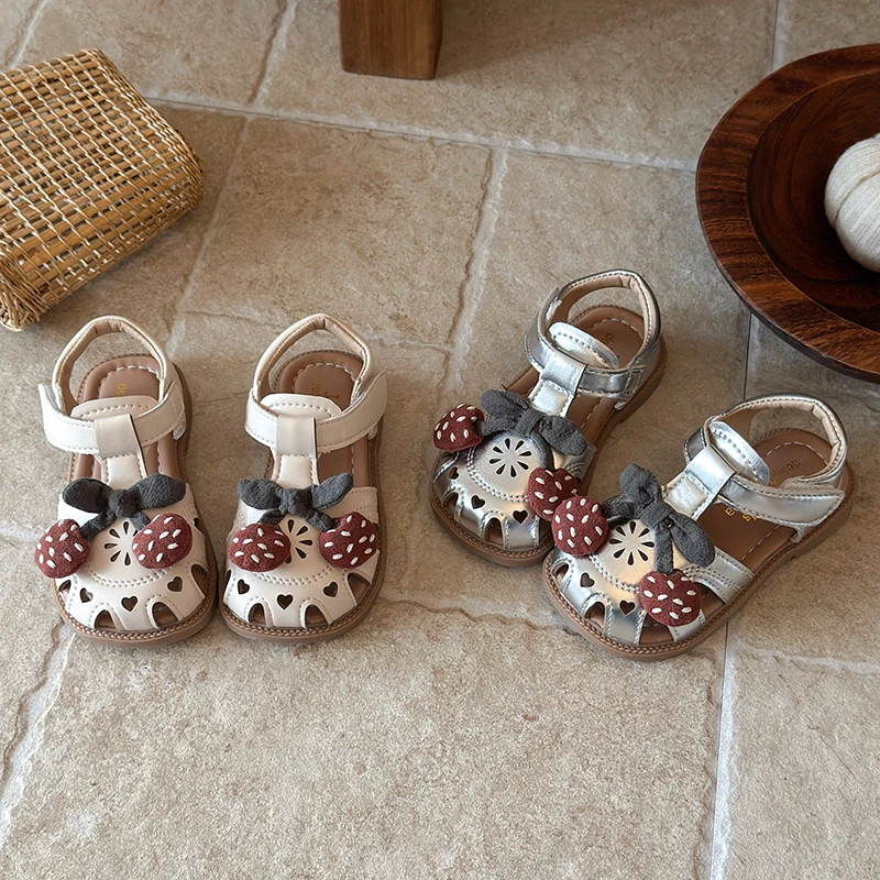 

Summer Baby Girls Sandals Children Beach Sandals Non Slip Soft Sole Infant Toddler Shoes Kids Cut-outs Bow Princess Shoes