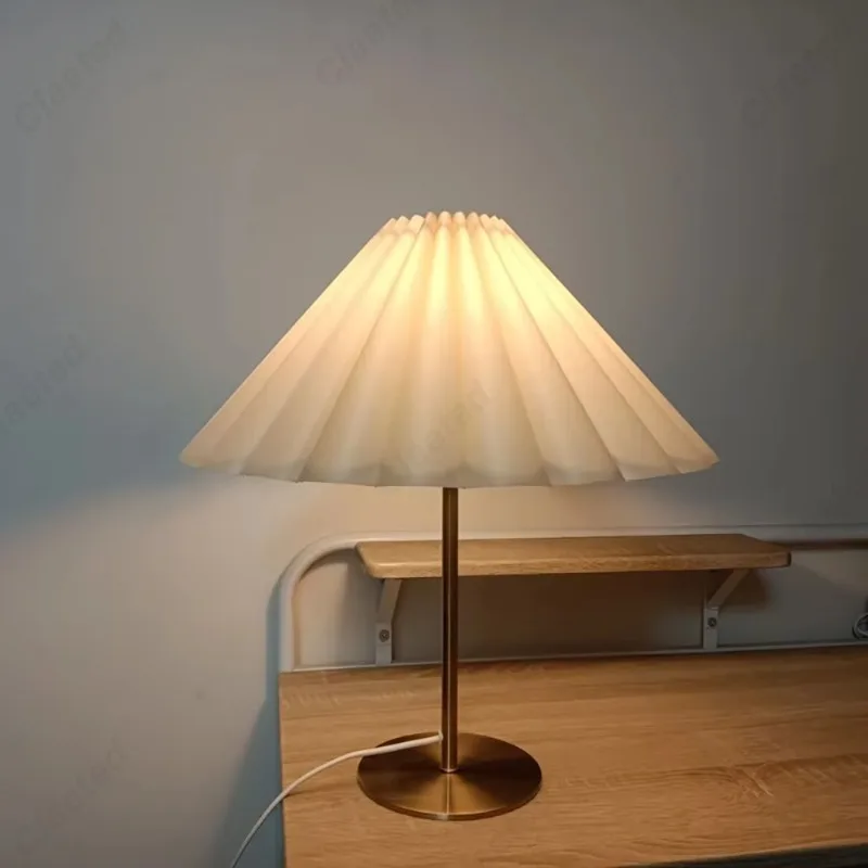 

Metal Pleated Umbrella Lamp Squiggle Wiggle Light with E14 Bulb USB AU US EU UK Plug Dimming/Color-changing Switch for Bedroom