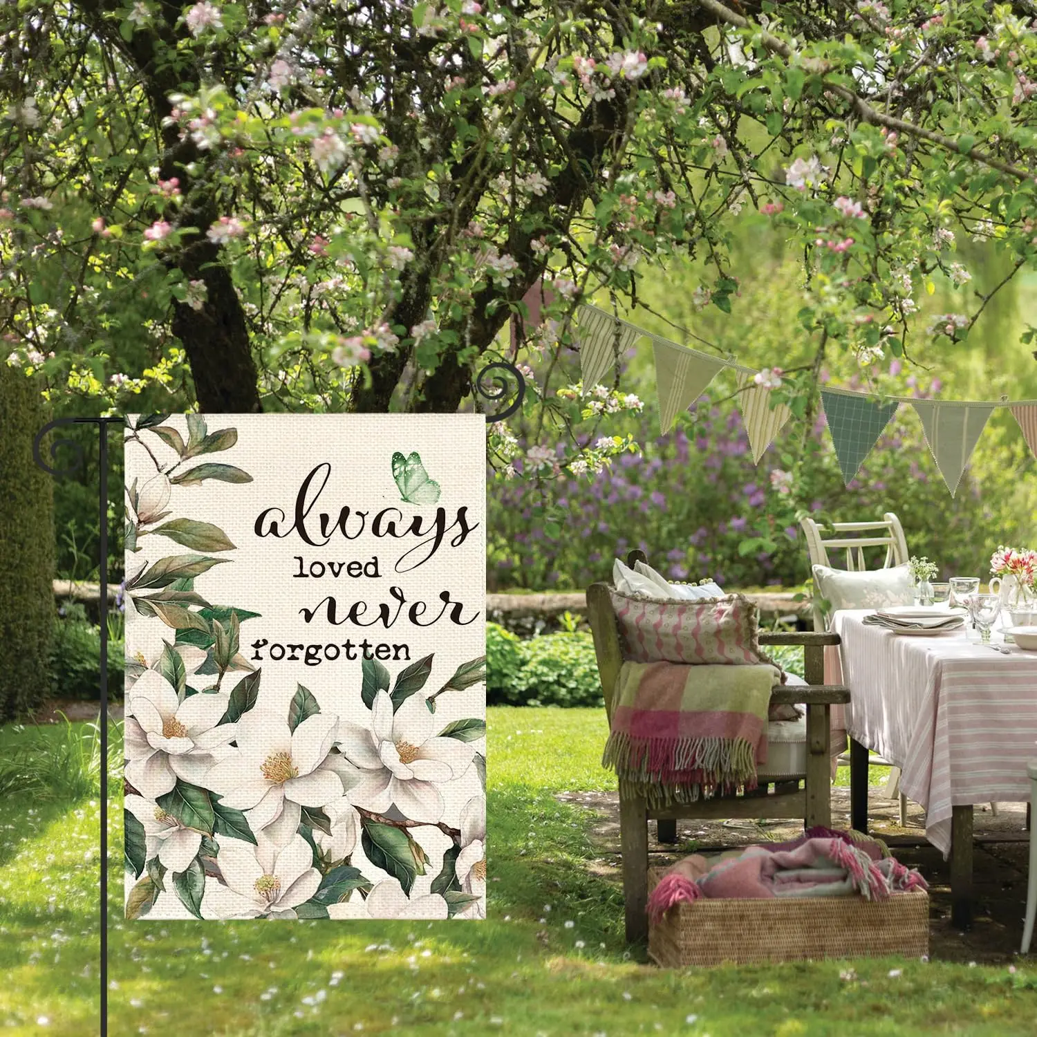 علم حديقة تذكارية من AVOIN colorlife Always Loved Never Forgotten مقاس 12 × 18 بوصة مزدوج الجوانب من الخارج، ساحة ماغنوليا الخارجية Dec ZZJ #2