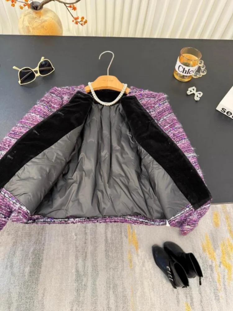 เสื้อแจ็คเก็ตผู้หญิงผ้าทวีดปักเลื่อมสีม่วง แฟชั่นเกาหลี คอทรงโอ เสื้อคลุมสำหรับงานปาร์ตี้ ลายทาง เสื้อโค้ทหนาสำหรับฤดูหนาว กระดุมแถวเดียว เสื้อคลุมตัวสั้น