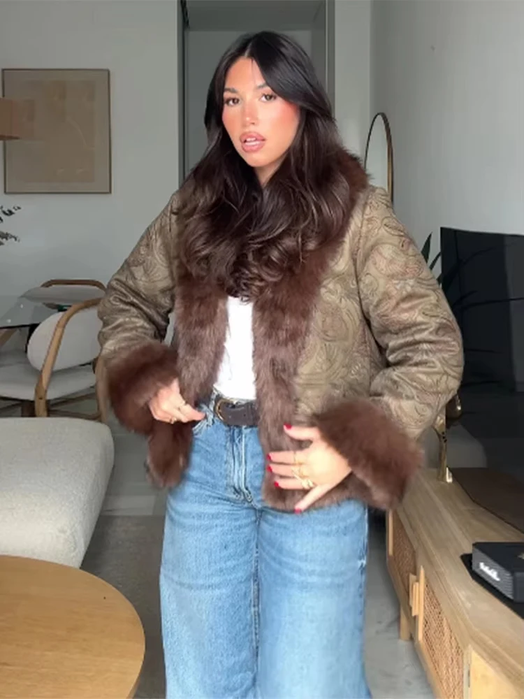 

HH Winter Women Embroidered Reversible Short Faux Fur Coat 2025 Vintage Female Faux Fur Lapel Collar Loose Coat Warm Outerwears