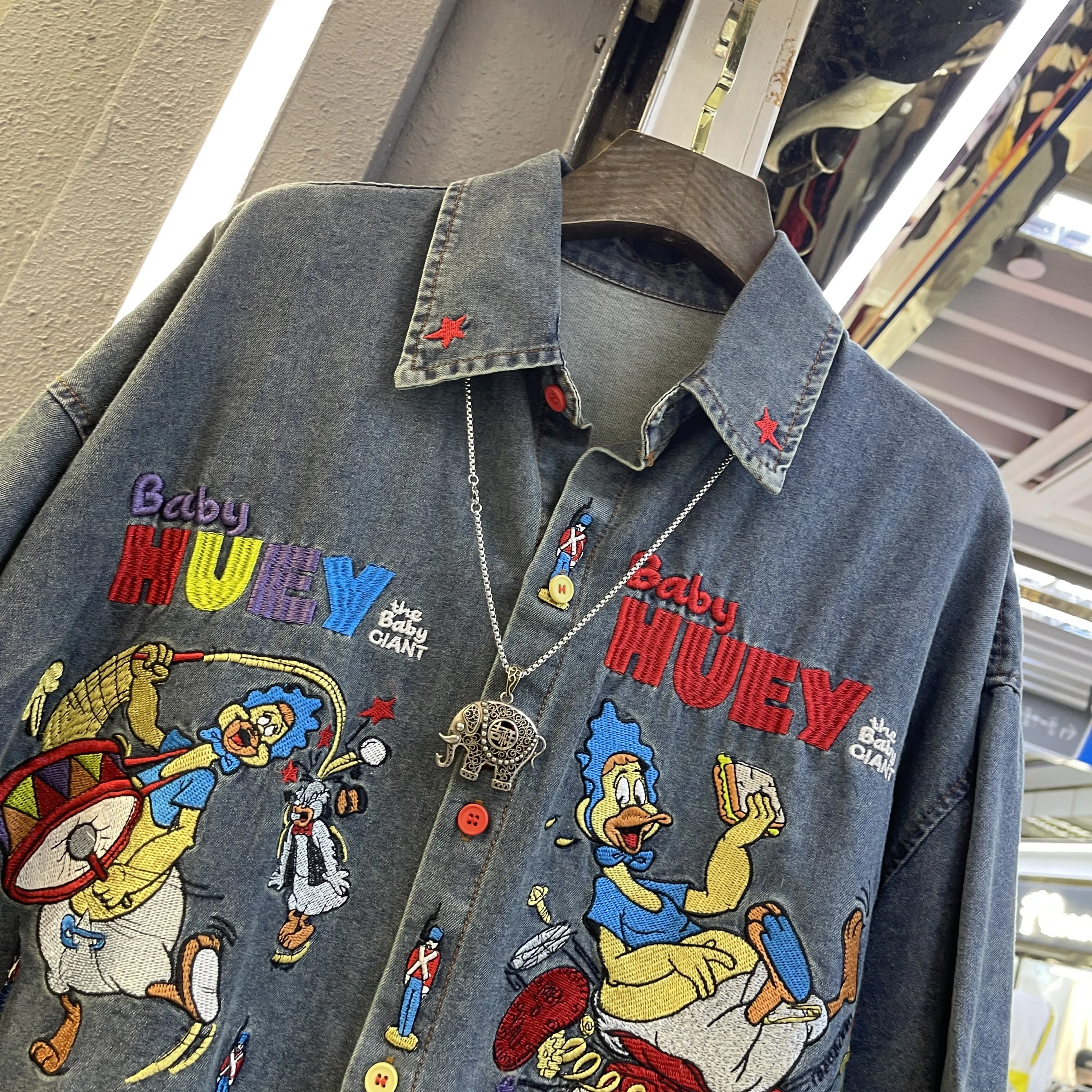 Color Matching Heavy Industry Cartoon Pattern Shirt Women's 2025 Early Spring Fashion Loose and Versatile Letter Splicing Shirt
