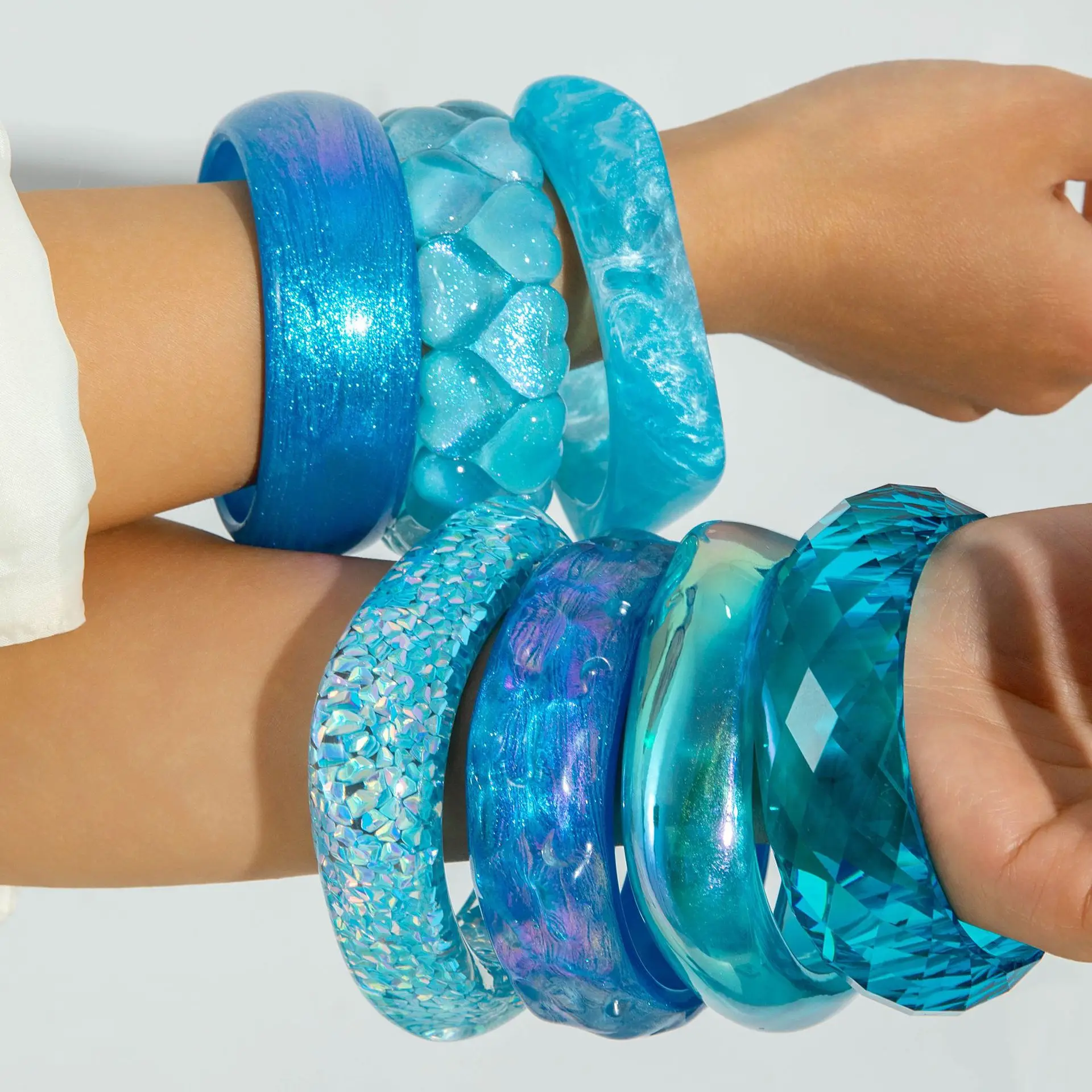 DIEZI Exaggerated Sky Blue Round Geometric Resin Acrylic Wide Bangles Fashion Hip Hop Bracelet Bangles For Women Men Jewelry