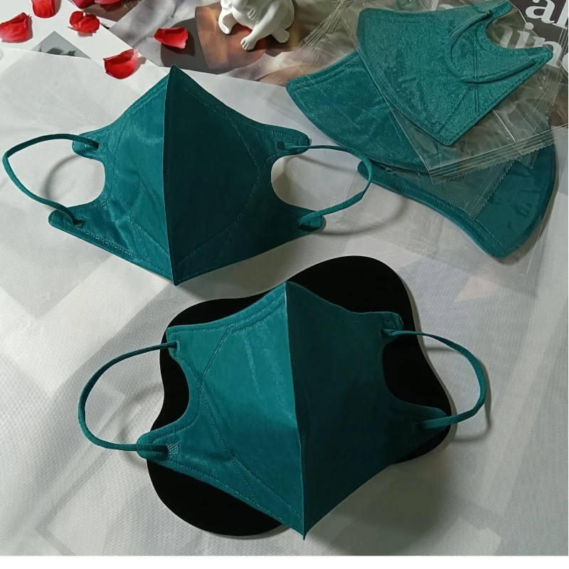 

3D Morandi Beau Mask Peaco een Turquoise King een Peaco Blue Deep een Same Color Ear Cord Morandi Color