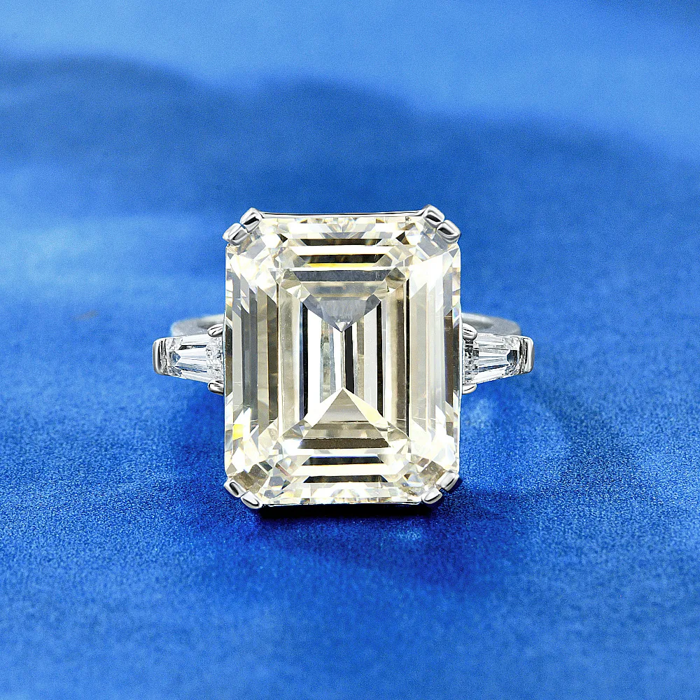 New 925 Silver 15 Carat High Carbon Diamond Ring for Women, Yellow Pink White Pagoda Cut 13 * 16 Engagement Jewelry
