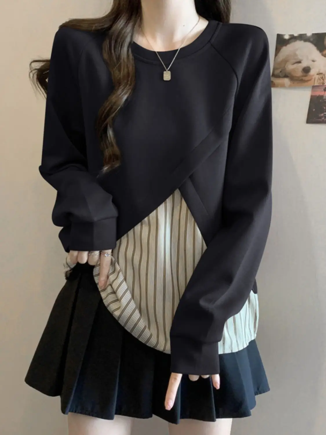 

Женская утягивающая универсальная рубашка с плечами, толстый мм, большие размеры, закрывающая живот, свободный полосатый лоскутный топ из двух частей