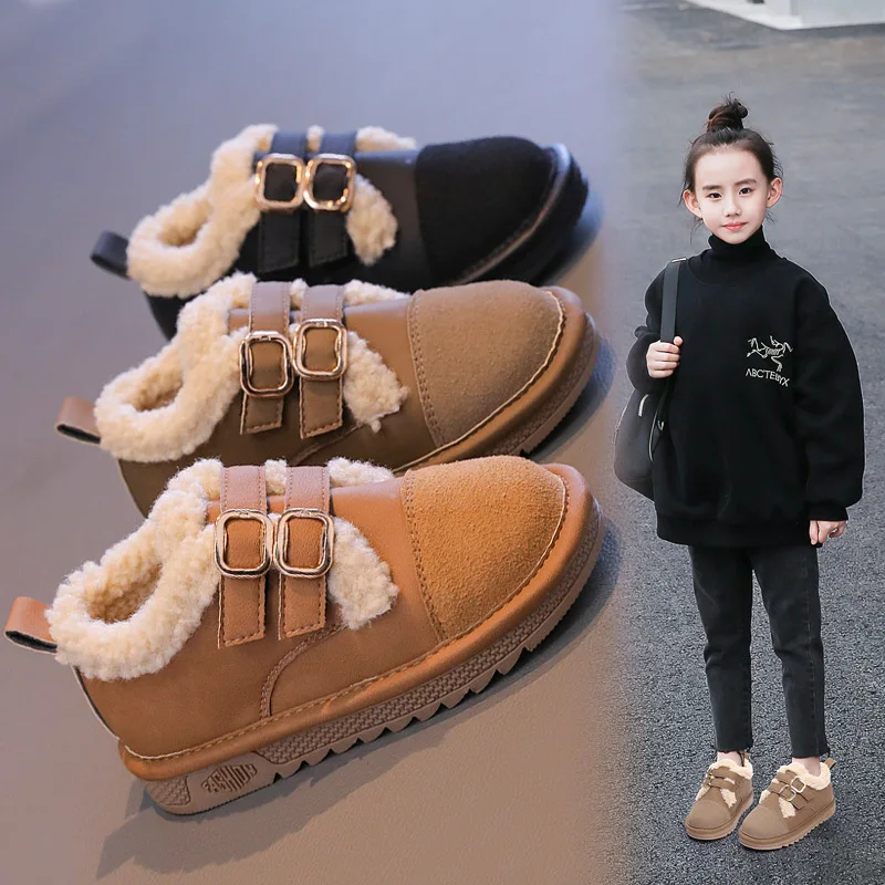 2024   Winter New Children's Cotton Shoes with Thick Velvet for Girls' Snow Boots, Fur Integrated, Student Flat Casual Shoes