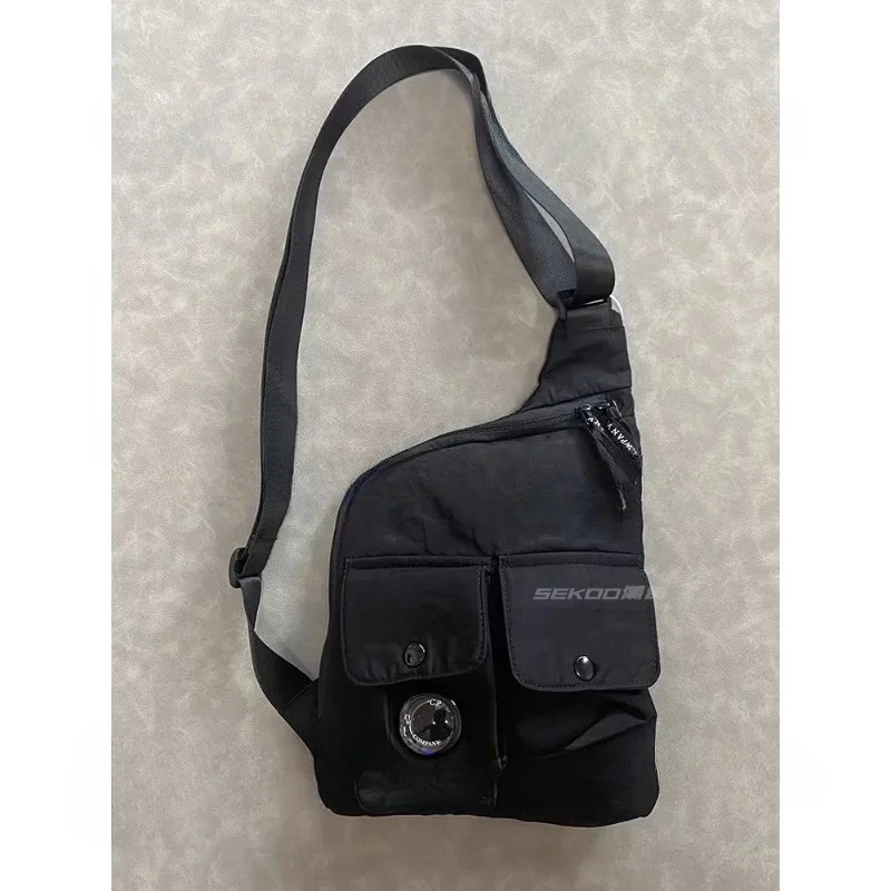 Crossbody lightweight nylon breast bag lens high street tide simple versatile outdoor commuting sports function wind black
