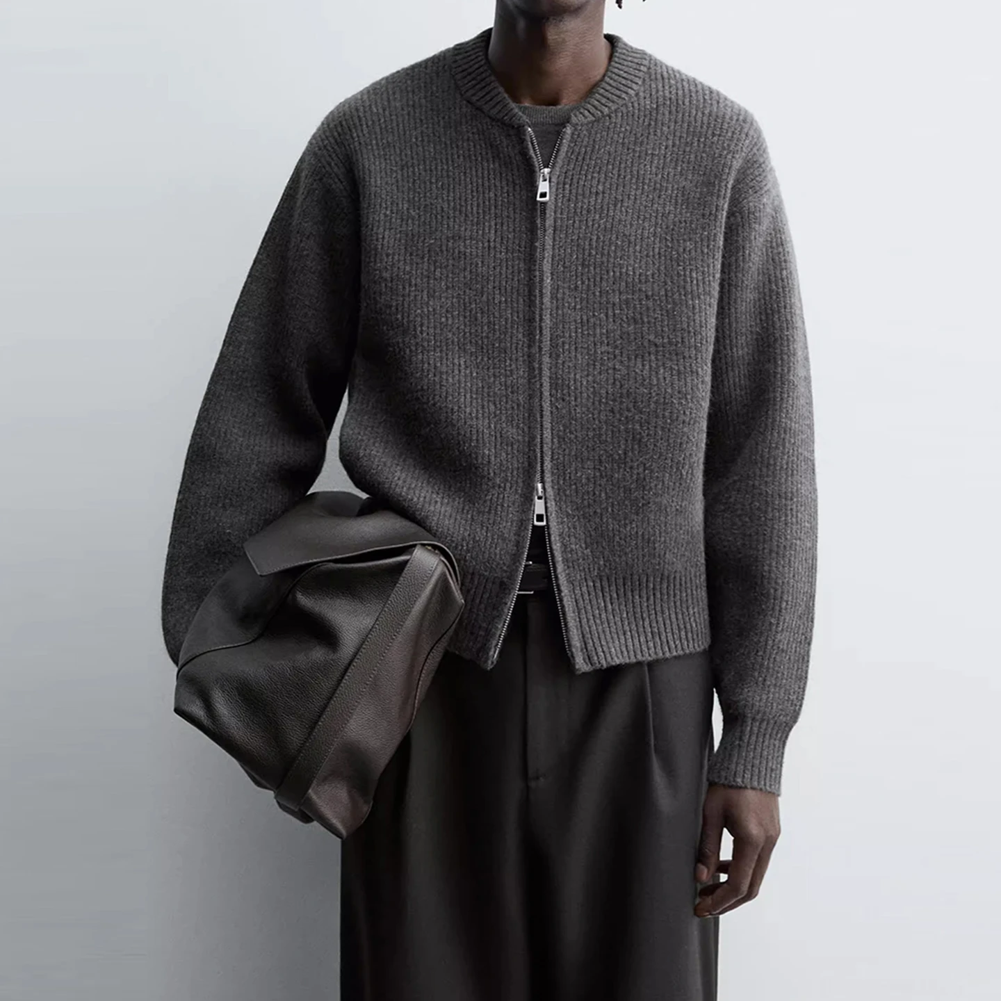 남성용 패셔너블 니트 롱 스웨터 2025년 가을 신상품 고급 자수 턴다운 칼라 캐주얼...