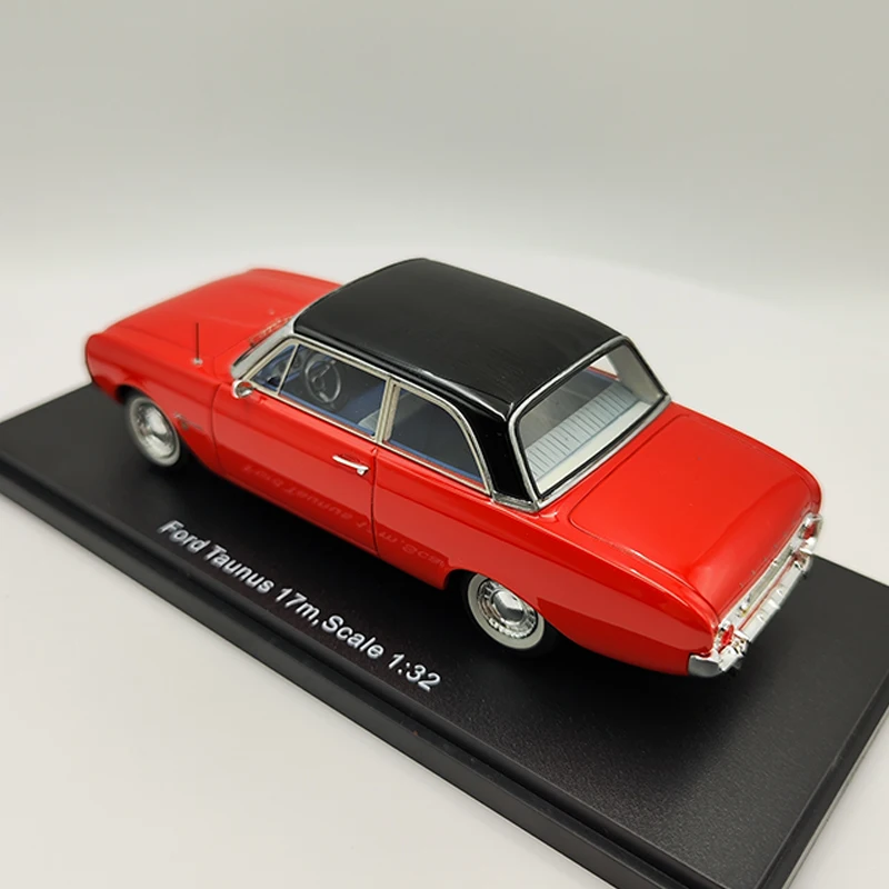 1:32 Scale Resin Ford Taunus 17m Coupe Toys Vintage Cars Model Red Classic Adult Souvenir Collectible Gifts Static Display