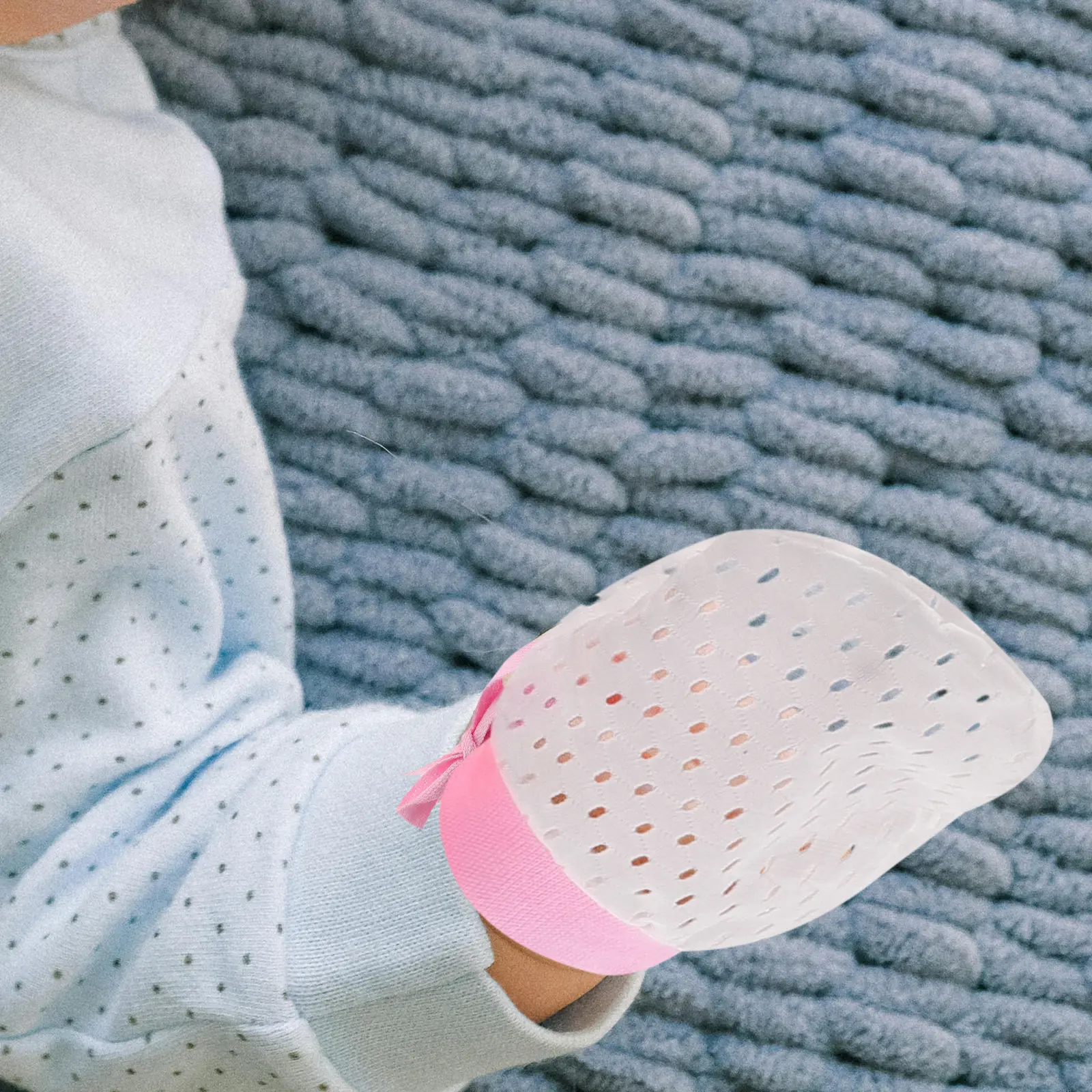 

Пара варежек для новорожденных без царапин, дышащие сетчатые варежки с регулируемым шнурком, мягкие манжеты, летние перчатки для младенцев