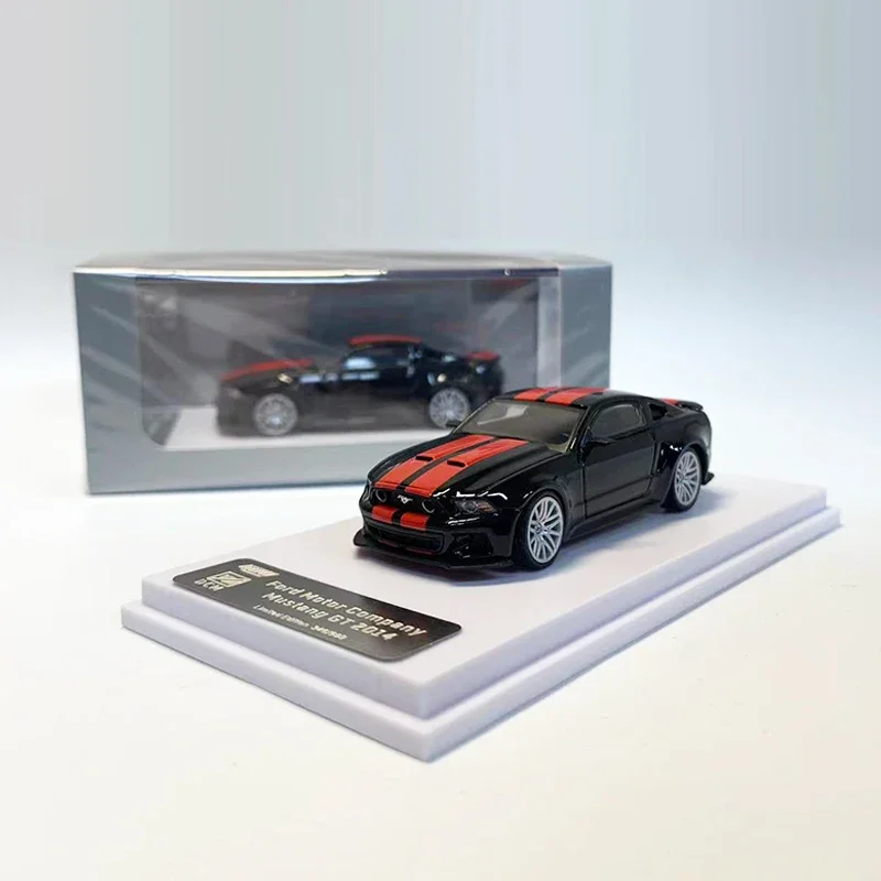 GDO Hunter x DCM 1/64 modelo de coche Mustang 2014, reacondicionamiento de aleación, colección de vehículos deportivos