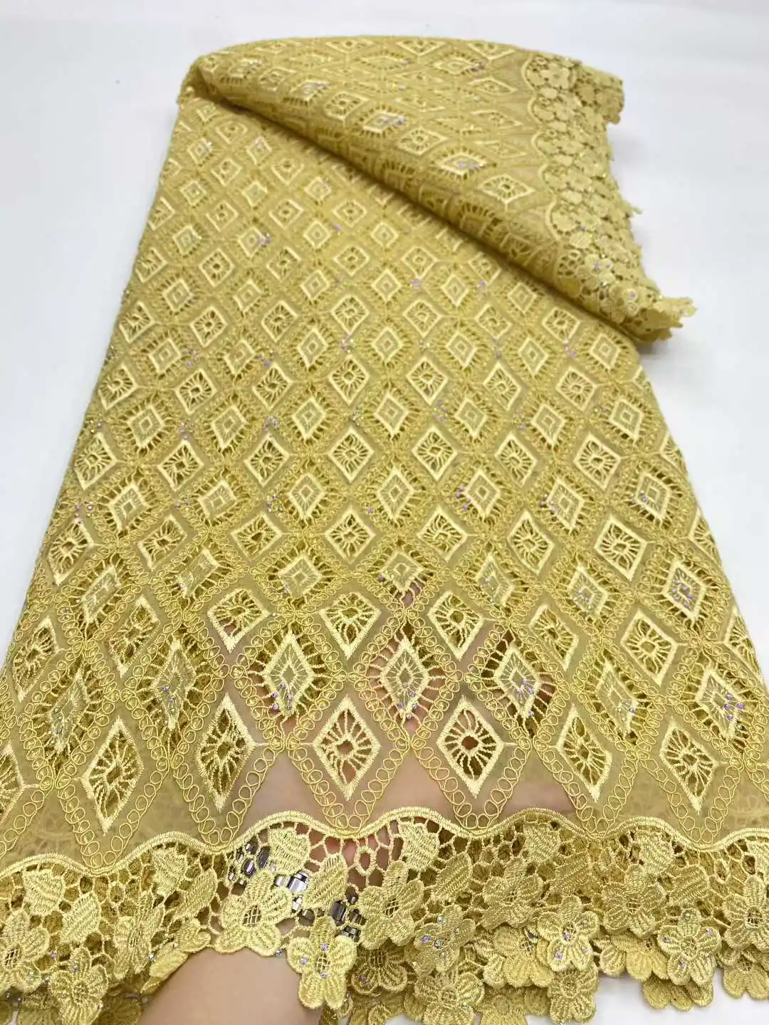 

African beads Guipure Cord Lace Fabric 2025 Latest Nigerian Water Soluble Lace for Women Party Dress 5 Yards