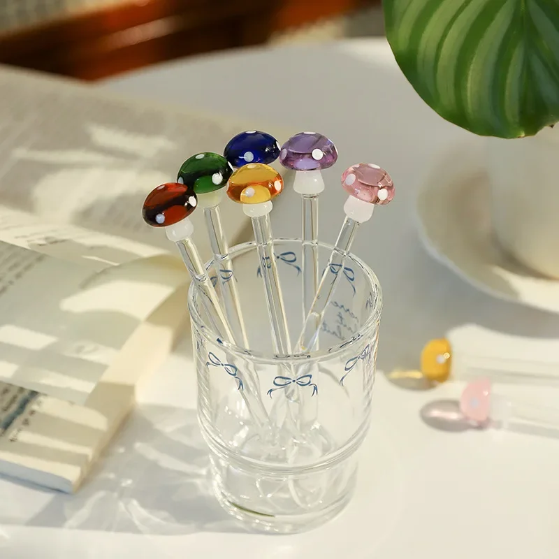 w Cute 3D Mushroom Glass Spoon Set, Heat-Resistant Borosilicate Glass, Long Handle Stirring Spoon for Coffee & Milk, Colorful