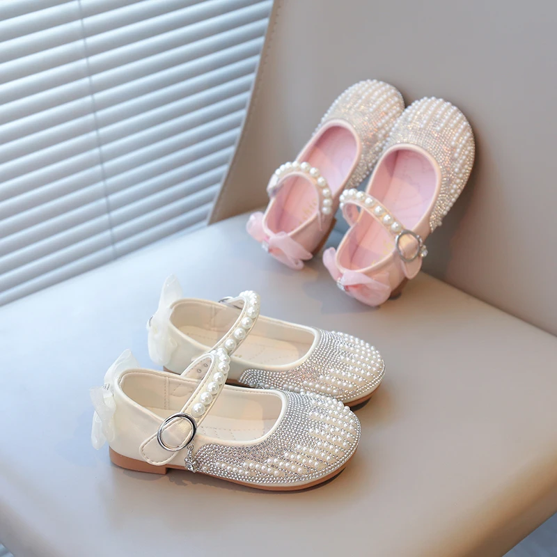 

Кожаная обувь для девочек, весна-осень 2022, новые элегантные детские туфли принцессы с жемчужным бантом, модная милая детская обувь 21–30 лет