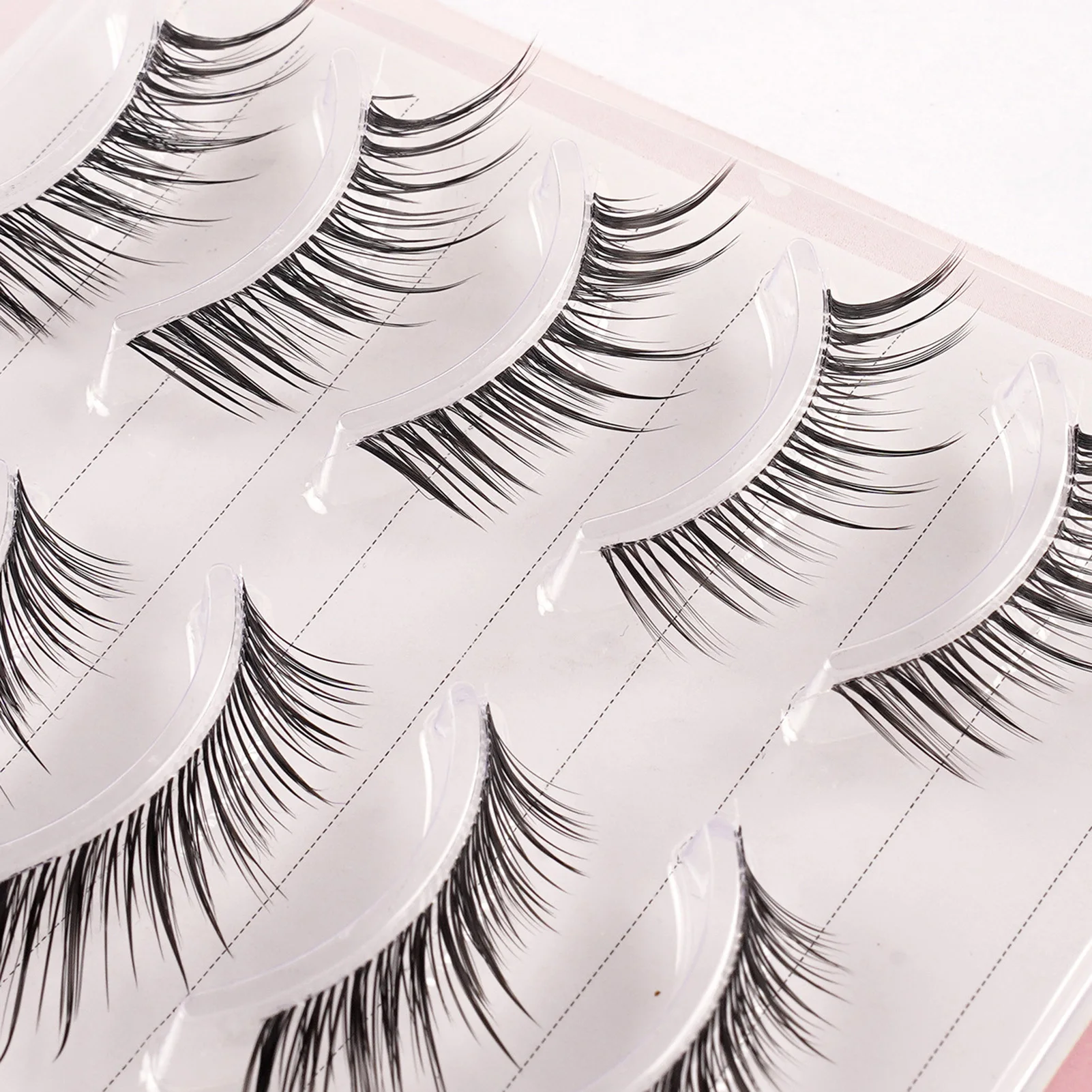 Sztuczne Rzęsy Fox Eye na Przezroczystym Pasku – Naturalny Efekt Skrzydła - zdjęcie 1