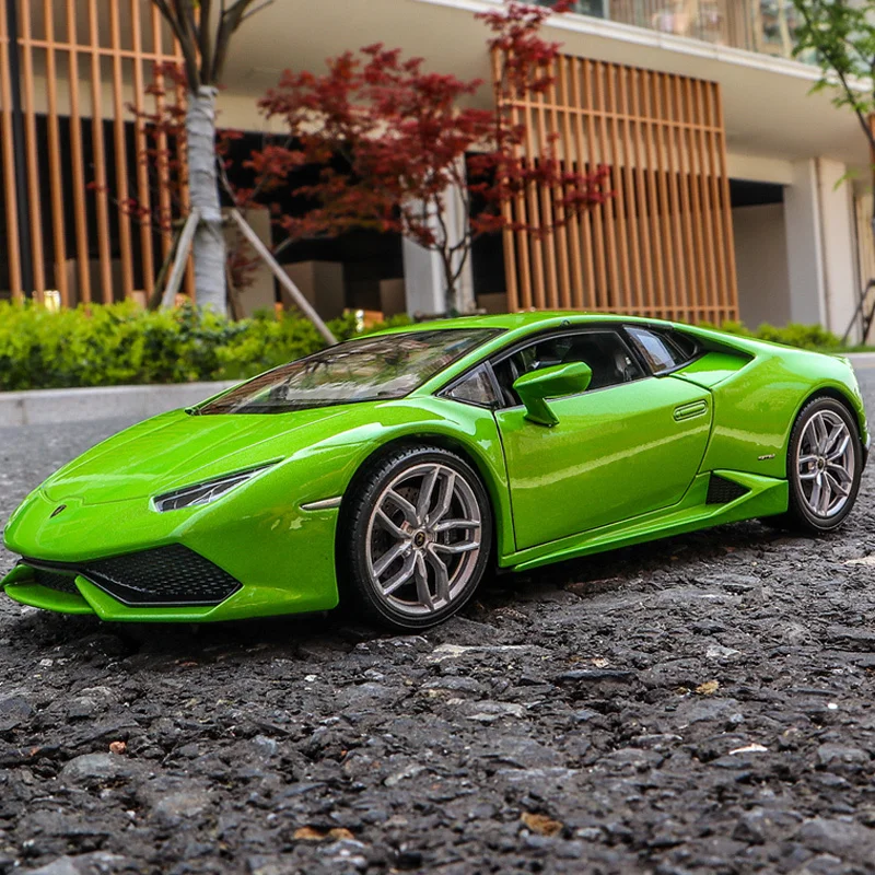 

WELLY 1:24 Lamborghini LP610-4 Huracan Alloy Car Diecasts & Toy Vehicles Car Model Miniature Scale Model Car For Children