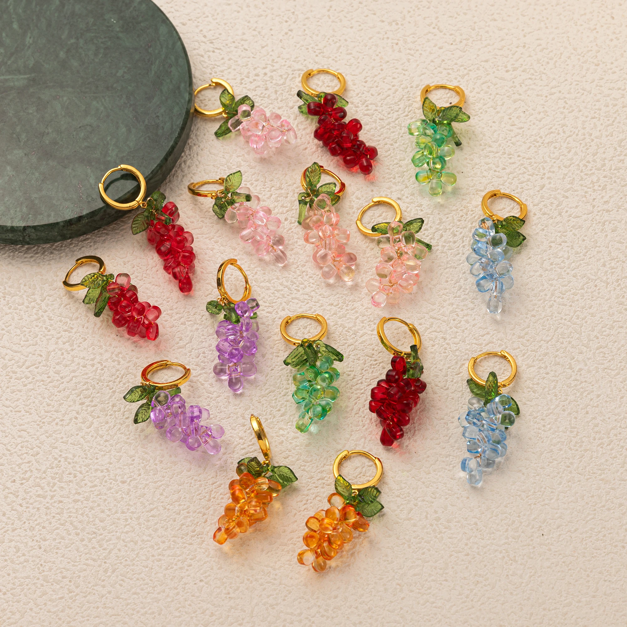 أقراط العنب الفاكهة الملونة INS تصميم عصري رائع مطلي بالذهب تحافظ على اللون هدية نسائية #3