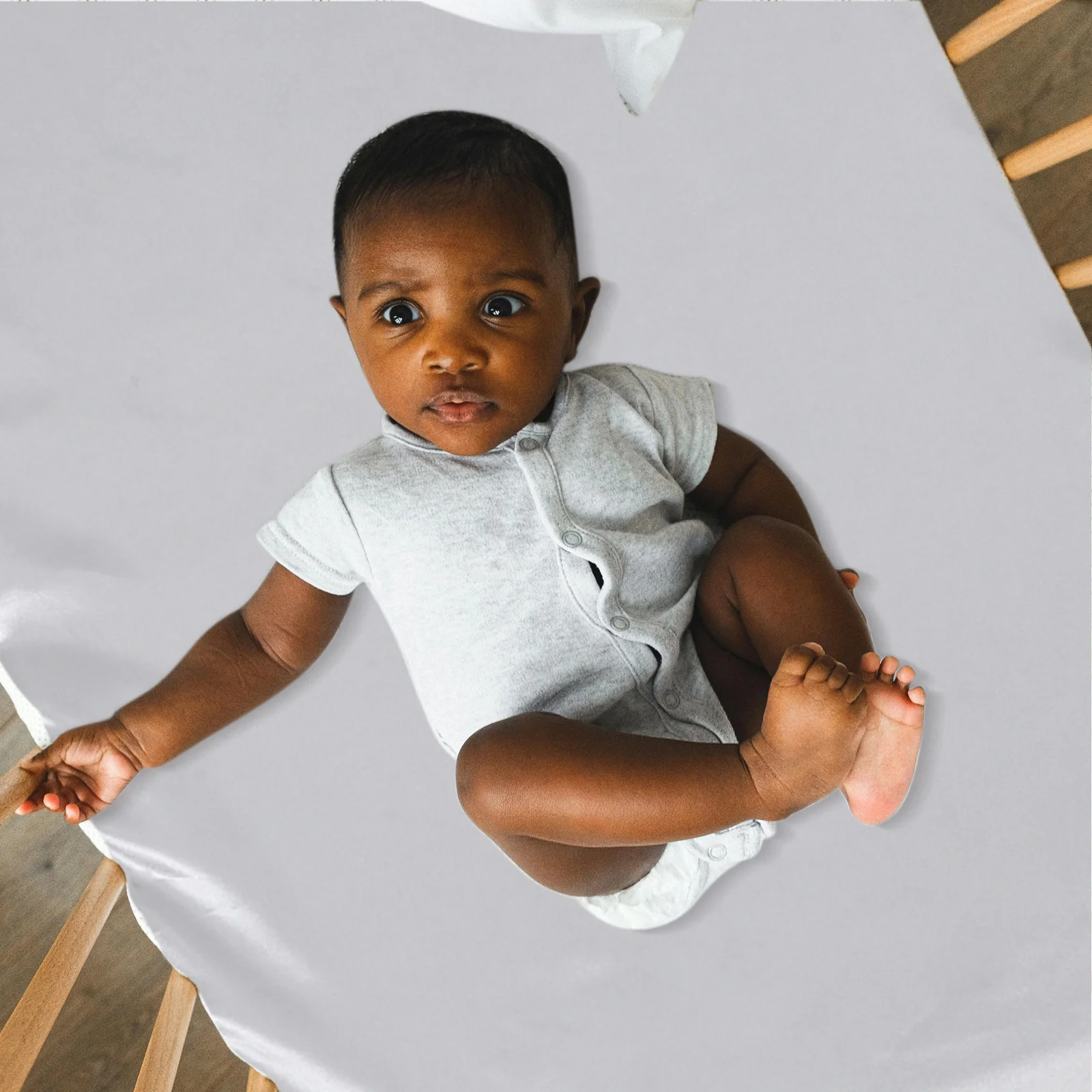 2 قطعة سرير الطفل ستوكات غطاء مرتبة تنفس المجهزة ملاءات ل طفل سرير المتسكع محايد لينة الفراش رعاية الرضع