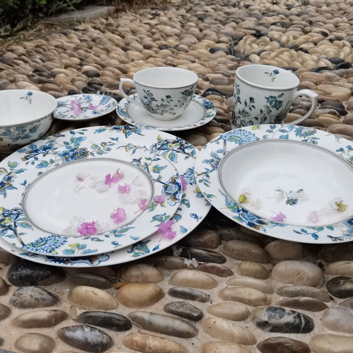

Underglaze Oriental Garden Ceramic Steak Flat Soup English Afternoon Tea Coffee Cup Milk Cup Dessert Plate