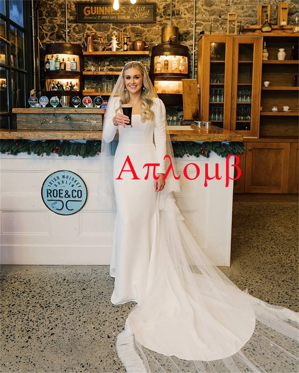 Customized Classic White Satin Wedding Dress Modern Strapless Off the Shoulder Sleeves Bridal Gowns Chapel Train Bridal Gowns