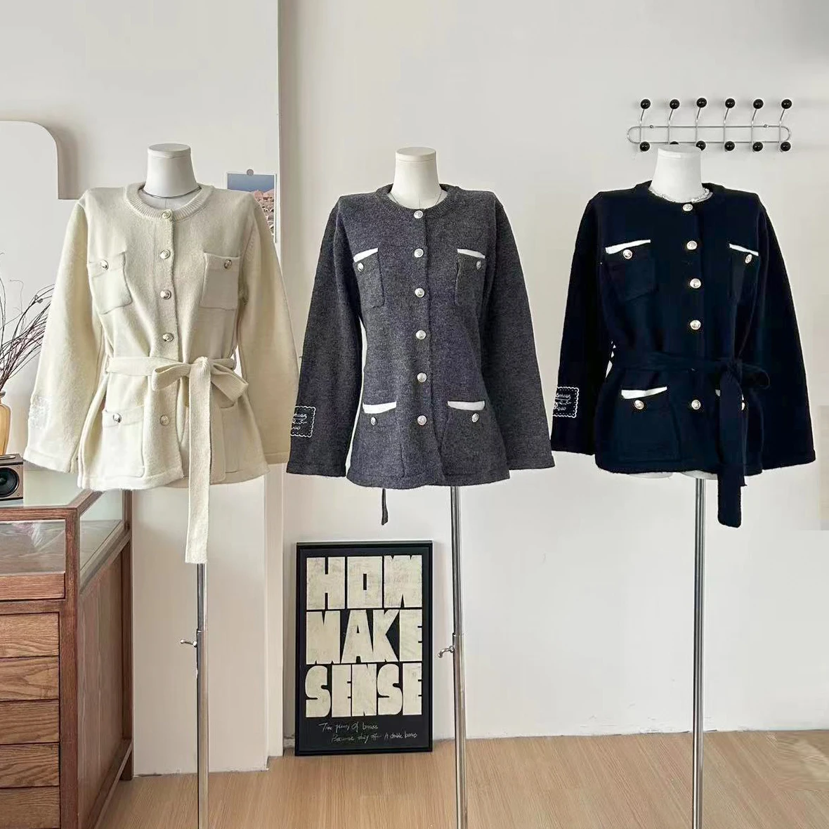 

Women's Autumn Winter French Style Long Sleeve O Neck Pocket Loose Cardigan Lady Solid Color Single Breasted Cardigan Outwear