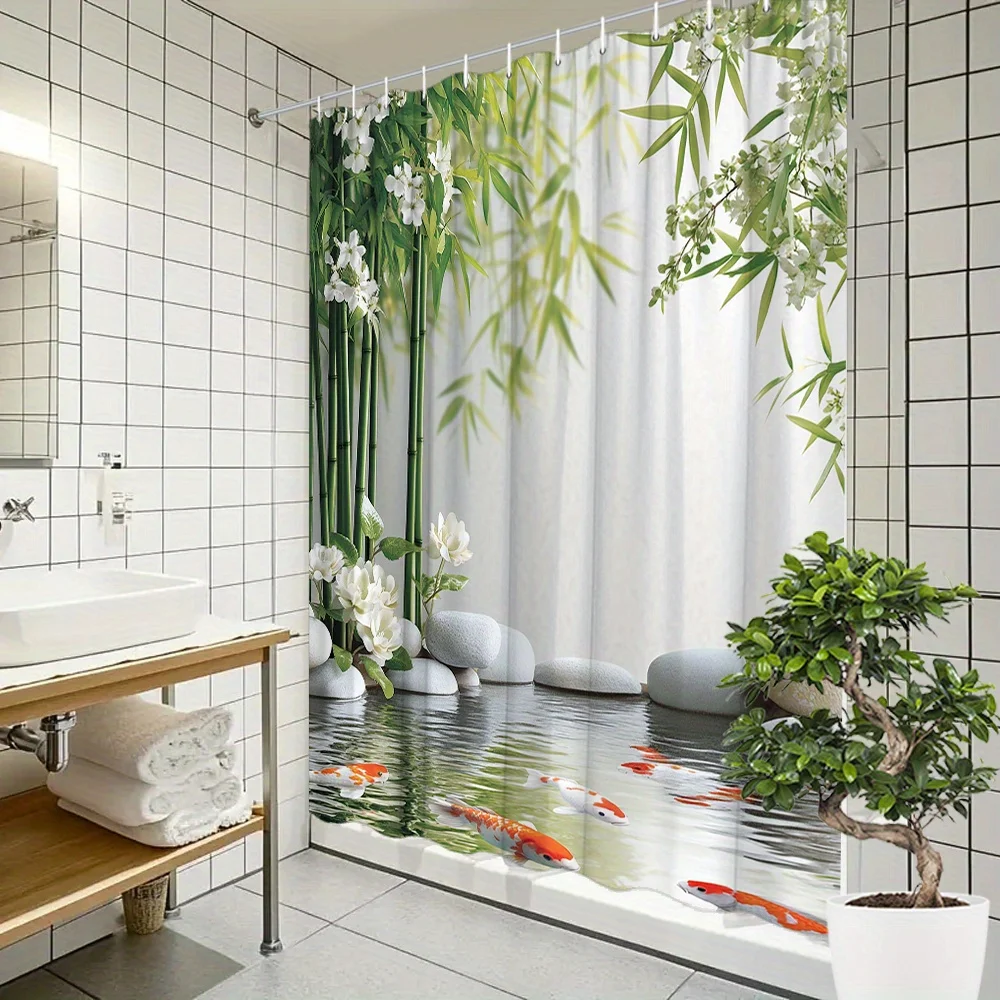 Cortina de Ducha Impermeable y Resistente al Moho con Estampado de Escena Acuática de Bambú Verde Oriental, Loto Blanco y Peces Koi