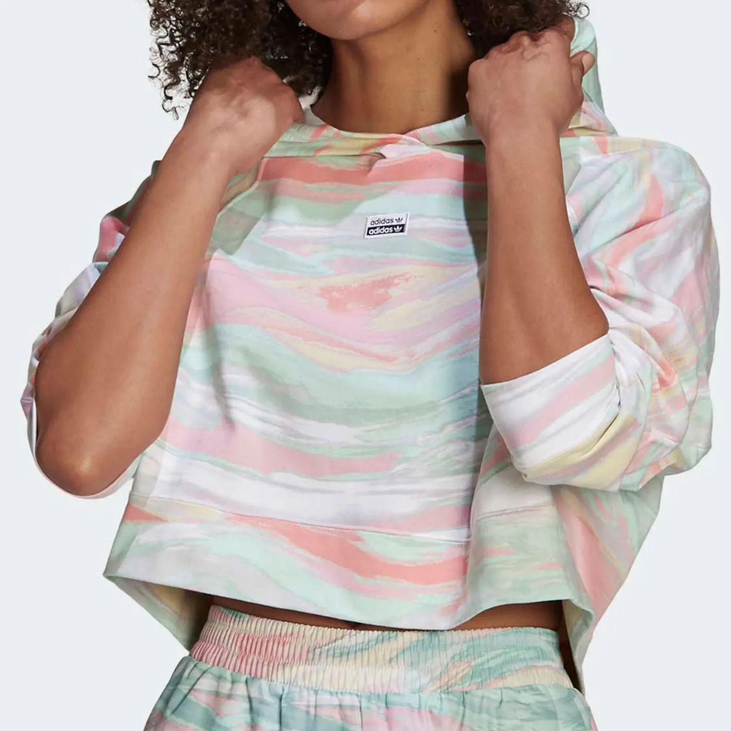 

Adidas genuine Originals Women's Comfort Hooded Casual Sweatshirt GN4292