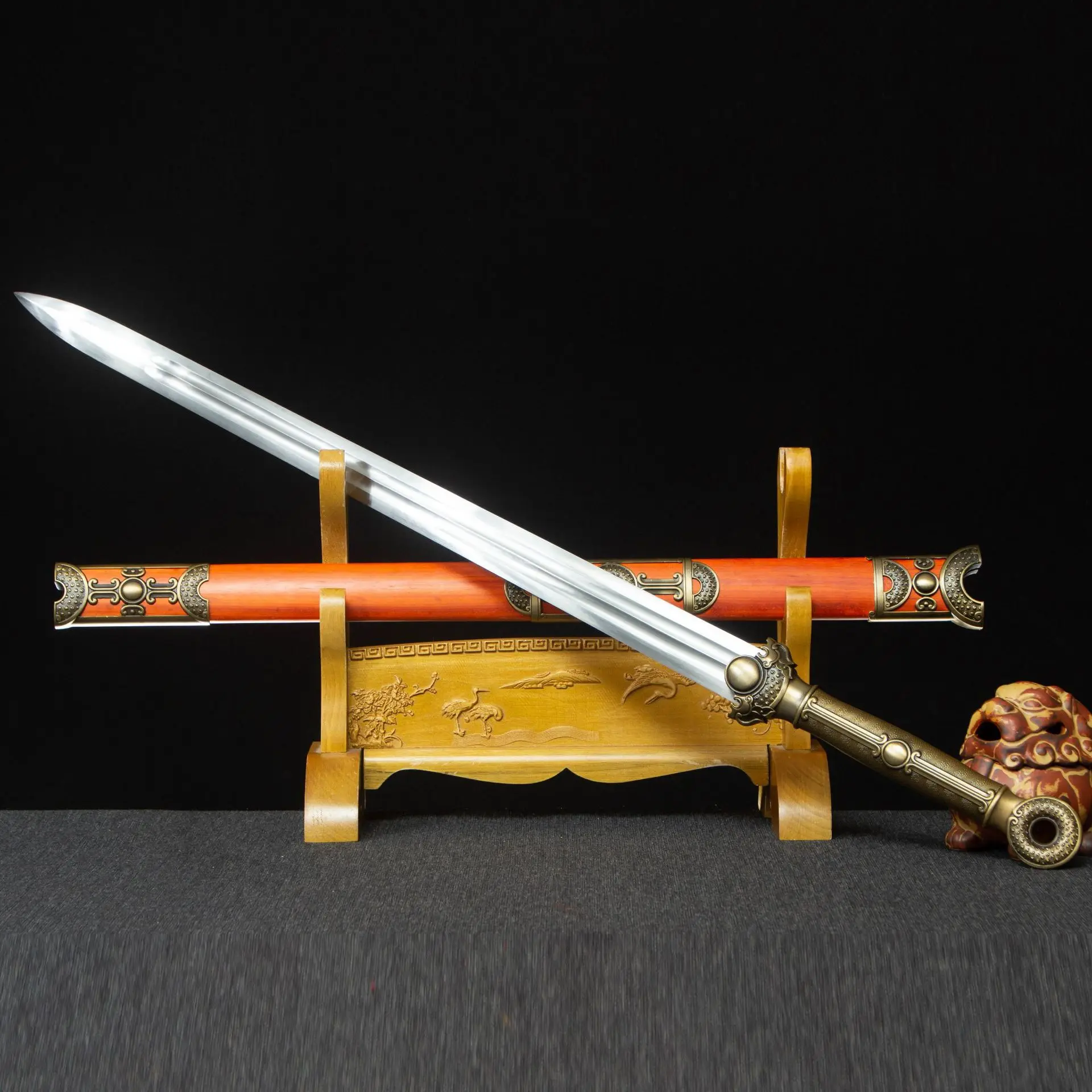 

93cm medieval metal real sword hand-forged town house sword high manganese steel integrated wooden sword tang qing yitian katana