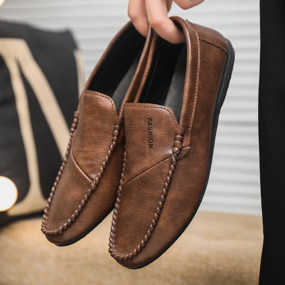 2025 Spring/Autumn Men's Footwear: Minimalist Design Loafers Elegant Khaki-Coloured Work Shoes Student Footwear
