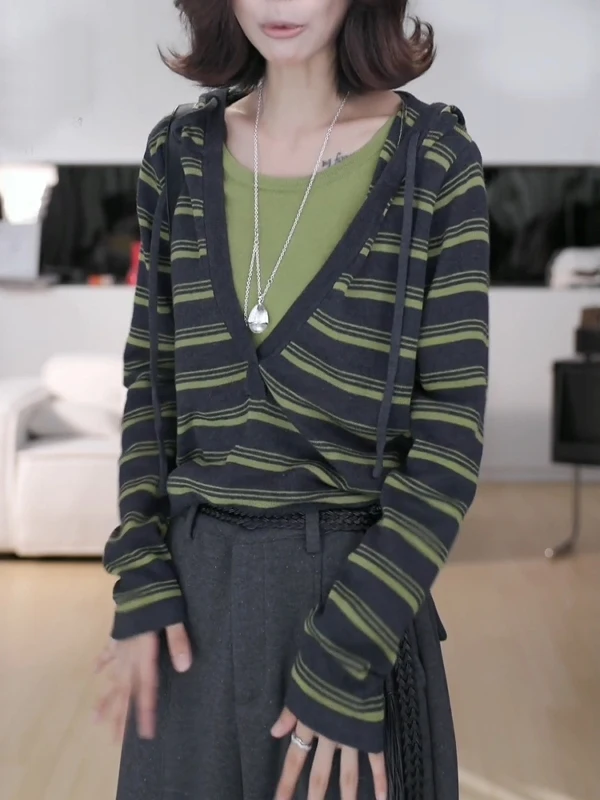 

Свободный вязаный худи в полоску с цветовыми блоками, женский, весенний, больших размеров, в корейском стиле, повседневный топ для полных женщин