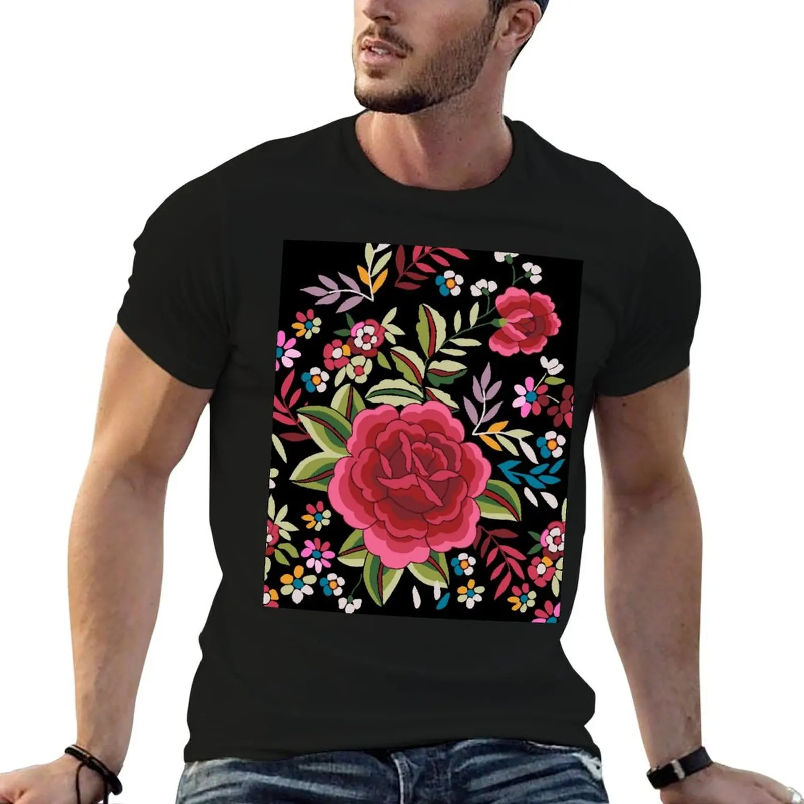 Camiseta Mantón de Manila con estampado moderno y manga corta