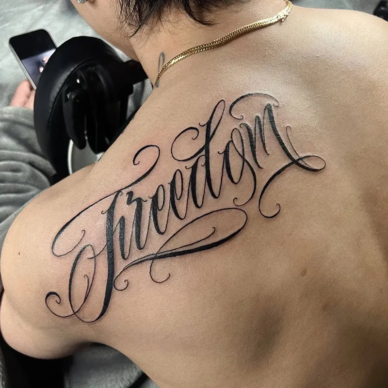 

6 Large Herbal Tattoo Stickers, Including 1 with Letter Elements and 5 with Random Designs, Lasting for 7-15 Days, Waterproof and Friction-Resistant, with Realistic Effects, Suitable for People Who Are Afraid of Pain and Do Not Want to Get Tattoos