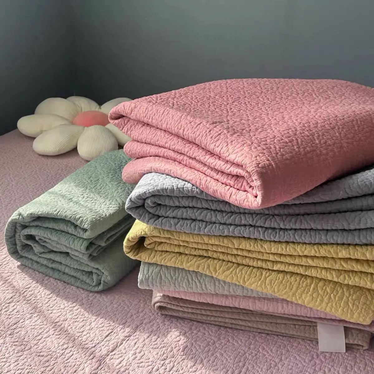 Soft Cotton Quilted Bed Blanket, Lightweight Breathable Reversible Quilt, Multi-Color Solid Bedspread For Bedroom Guest Room