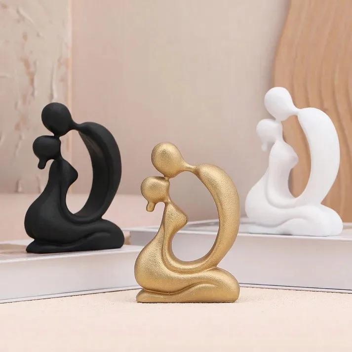 Nordic Modern Art Kissing Couple Resin Craft Home Decor Statue for Bedroom