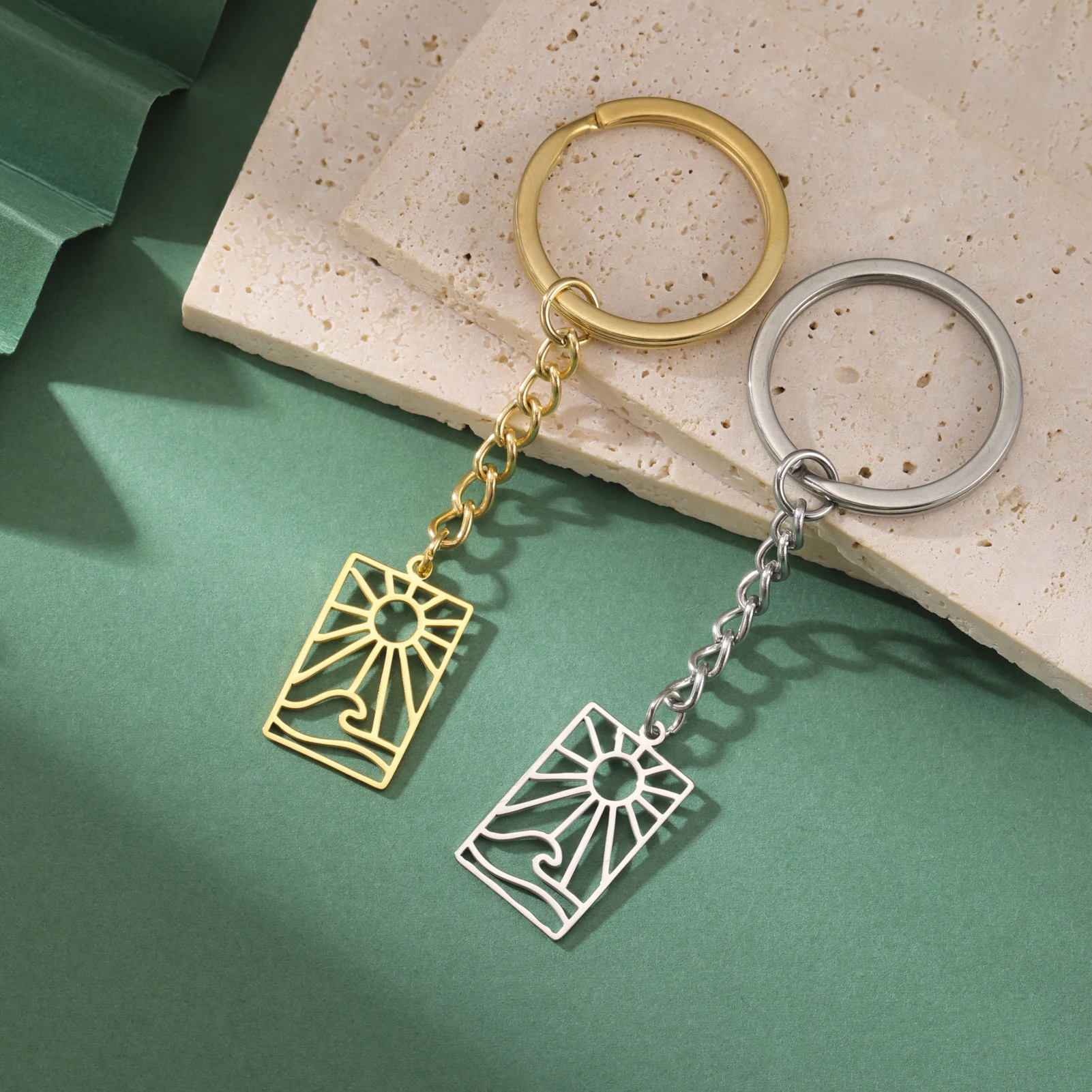 

Sipuris Geometry Pendant Keychain Stainless Steel Summer Fashion Sun Beach Wave Jewelry Women Men Gifts For Voction 2025 New