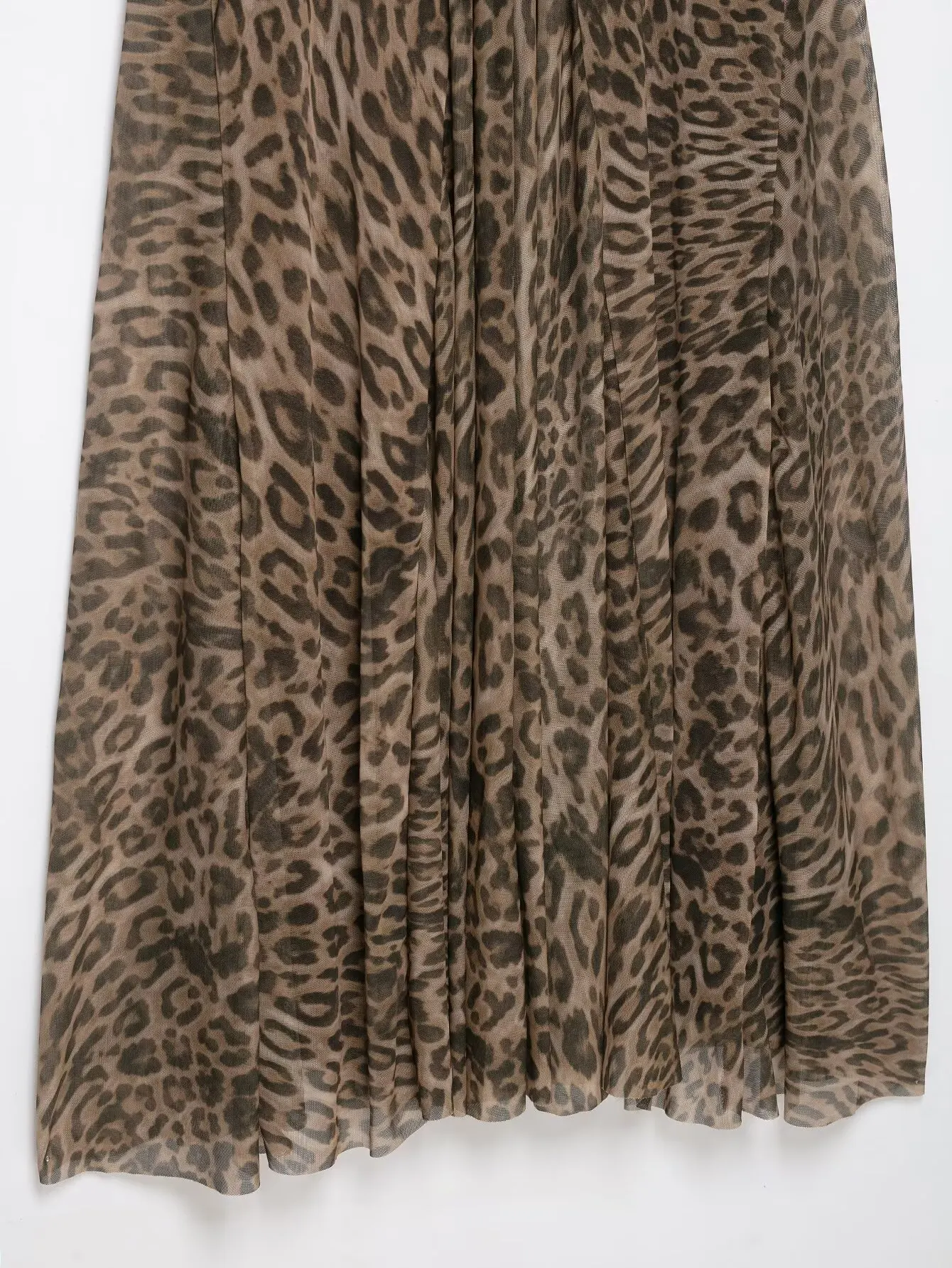 HH Vintage Muted Leopard Print Flowy Maxi Dress Summer V-Neck Thin Strap Pleated Slip Long Gown Women BeachTravel Casual Wear