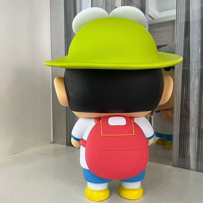 تلوين شين تشان أنيمي الشكل الكرتون السلع البلاستيكية سطح المكتب الديكور دمية عيد ميلاد 2025 هدايا جديدة لطيف الضفدع قبعة عمل الشكل لعبة #3