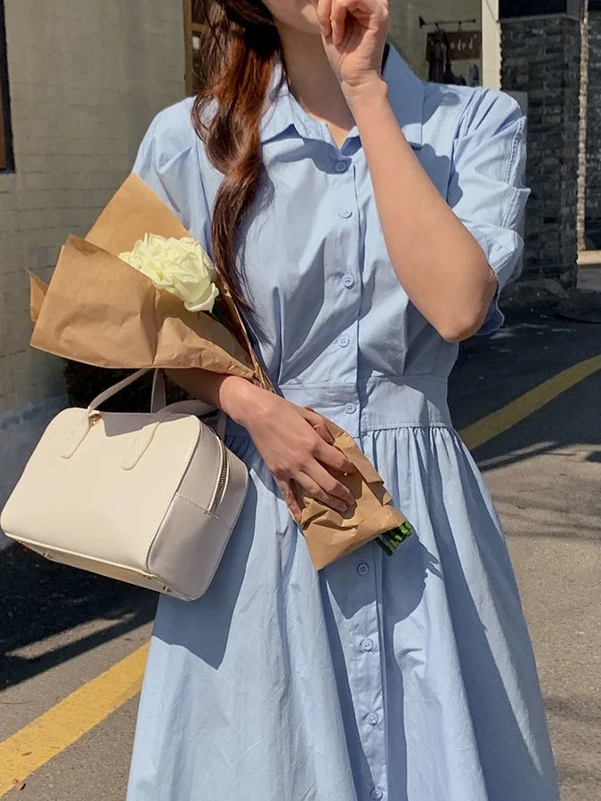 ブルーシャツドレス女性夏の新鮮なファッションウエスト締め半袖ターンダウン襟シングルボタン痩身ハイエンド感ドレス