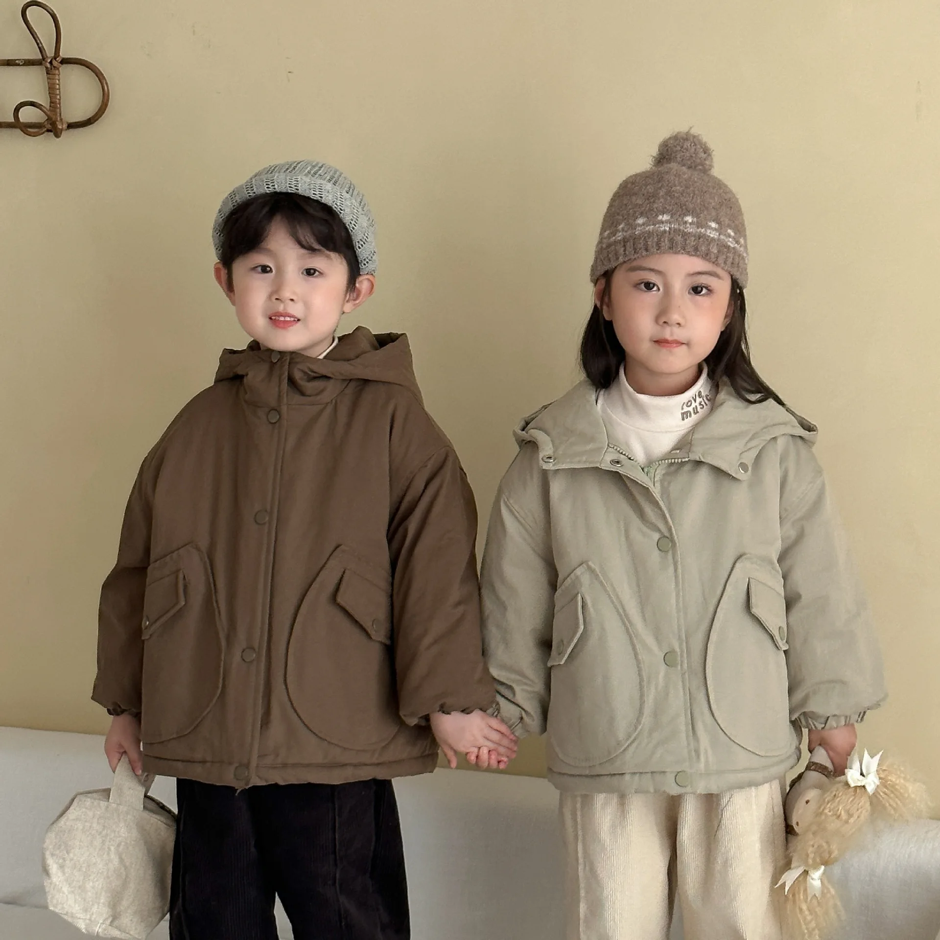 

2-8Y Baby Girls Parkas New Winter Solid Color Hooded Zipper Toddler Kids Girls Thicken Down Outerwear Little Girls Cotton Jacket