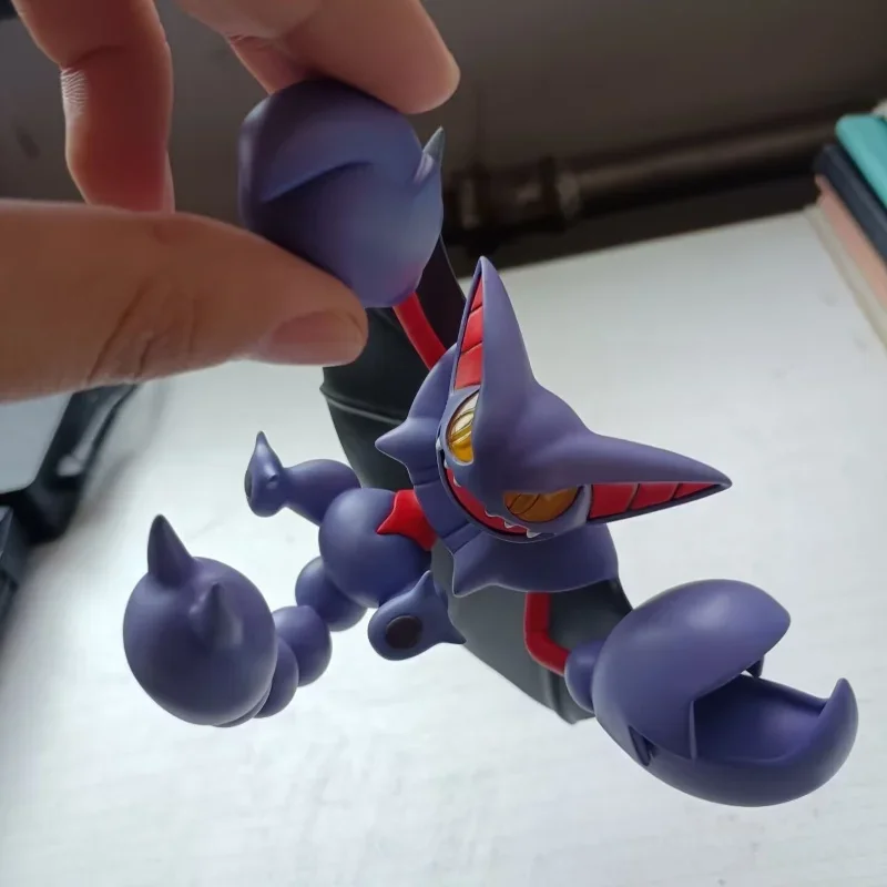 Kreskówka Pokemon Anime rysunek Gliscor Model animacja lalka dekoracja stołu ozdoby samochodowe statua zabawka dla dzieci prezenty na Halloween