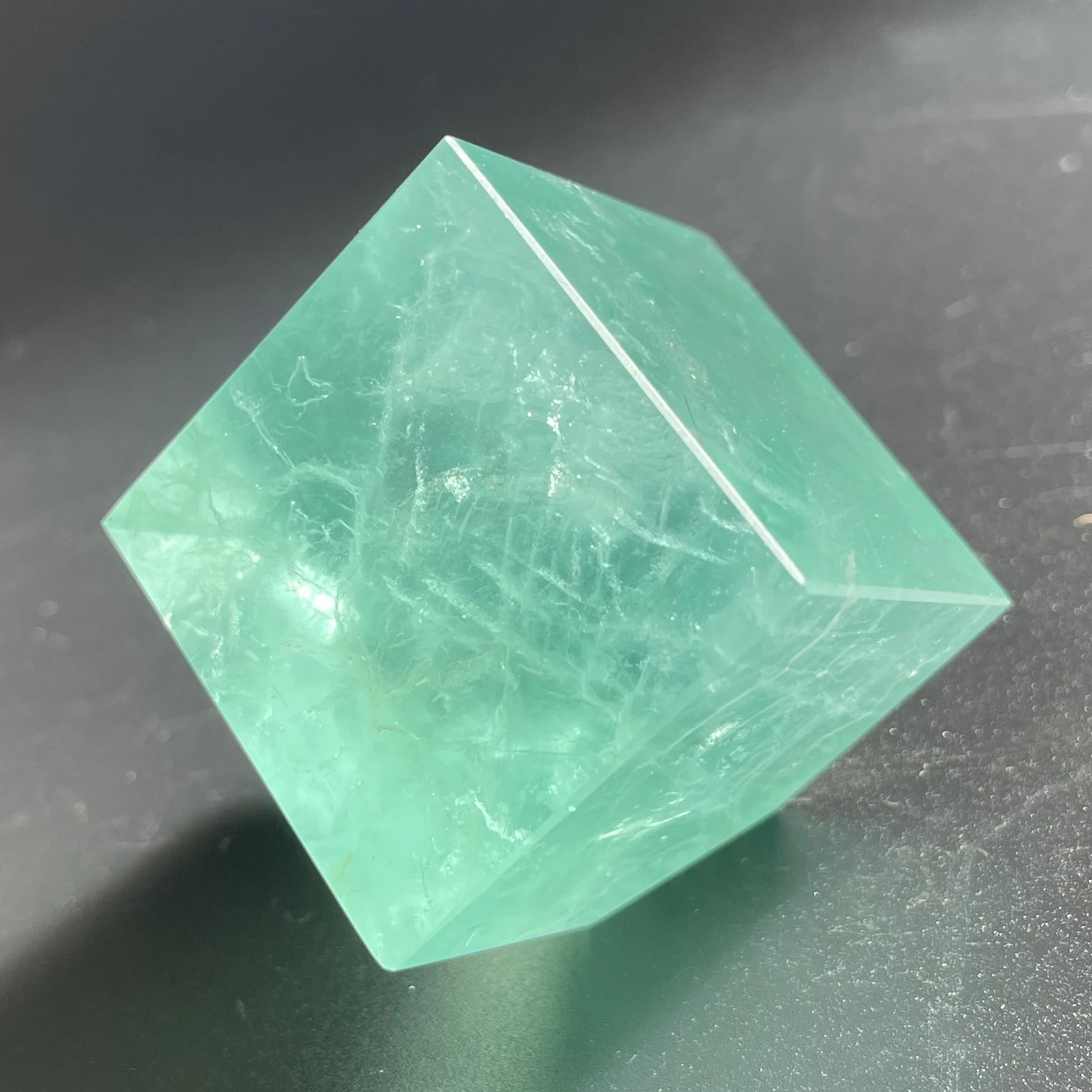 Natural Stone Green Fluorite Cube Quartz Crystal Rock Polished Healing Reiki Gemstone Home Decoration Gift