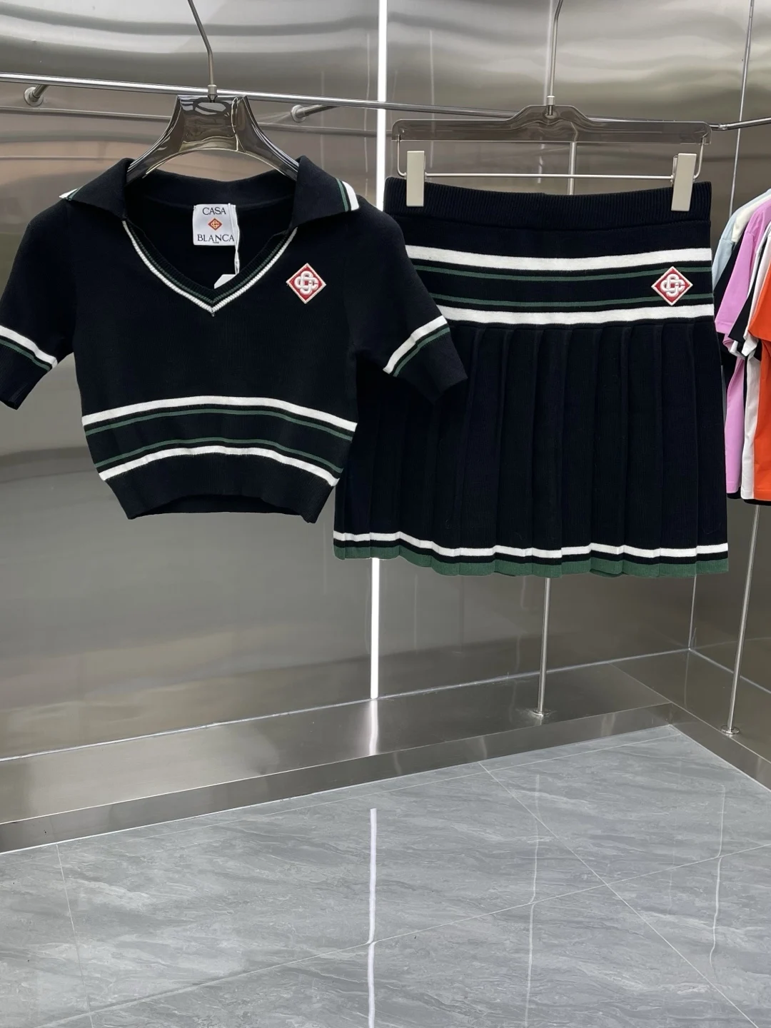 Fashionable Ladies' Knitted Skirt Set Short Sleeve Collared Autumn Wear Teenage Girls' Preppy Style Striped Pattern Two-Piece...