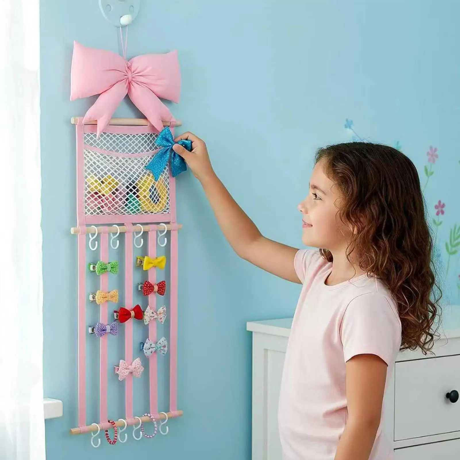 

Настенный органайзер для заколок и резинок для волос, розовый, с сетчатым мешочком и бантом, для женщин и девочек-подростков, для двери, шкафа, спальни