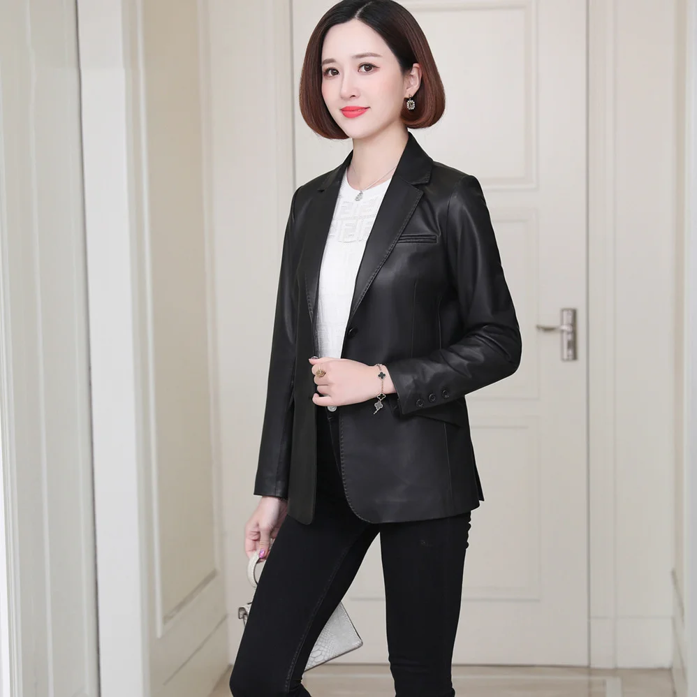 2024 New Genuine Leather Women's  New Spring and Autumn Small Mother Sheepskin Blazer Short