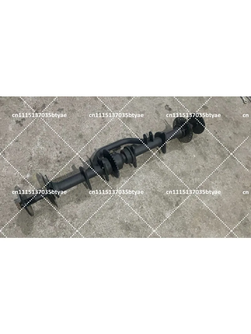 Heavy Duty Chain Drive Differential Axle 81/100cm Double Disc Brake Rear Axle for 4WD ATV Go Kart Upgrade